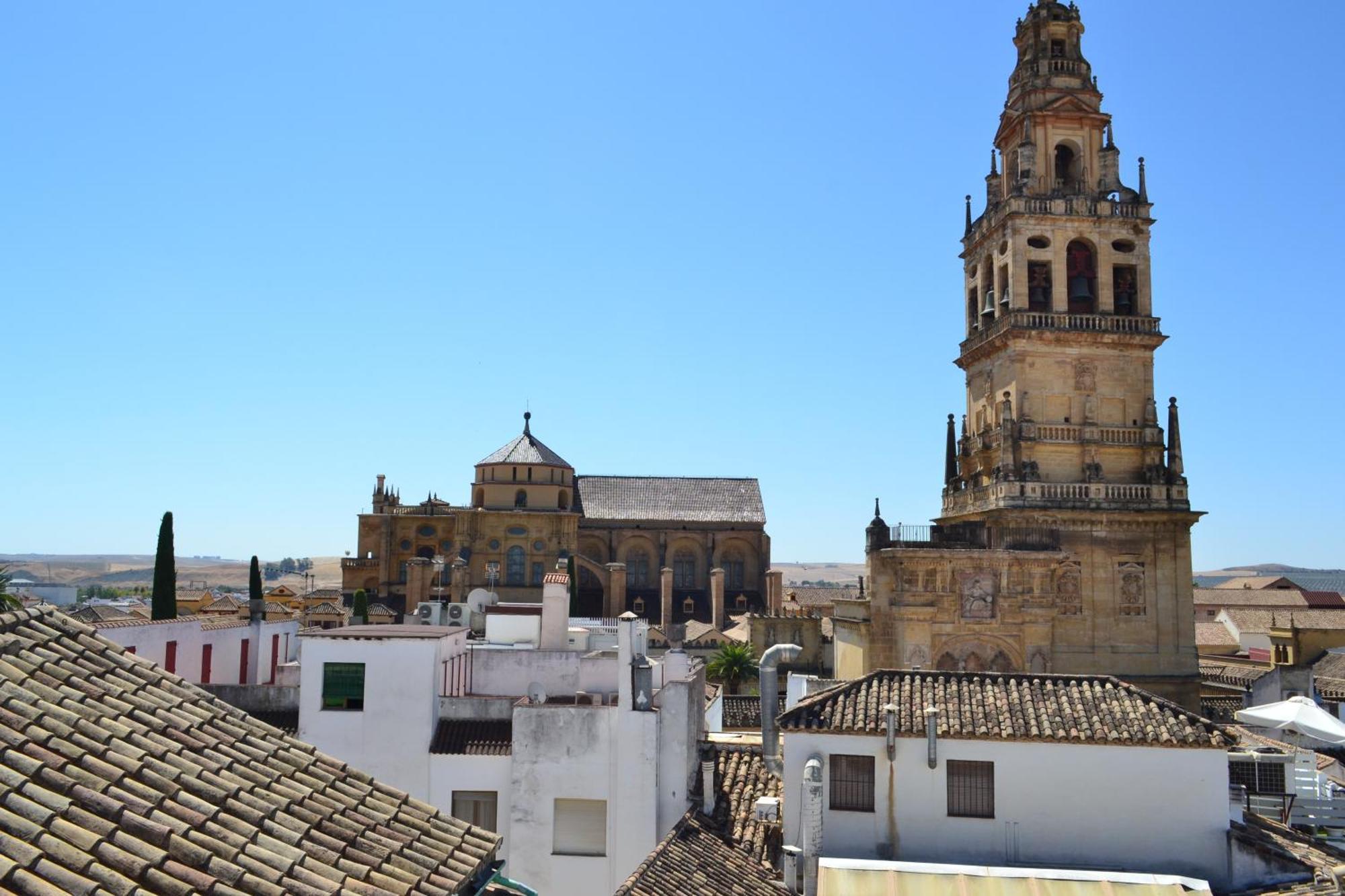 Sunshine Patio De La Hoguera Lägenhet Córdoba Exteriör bild